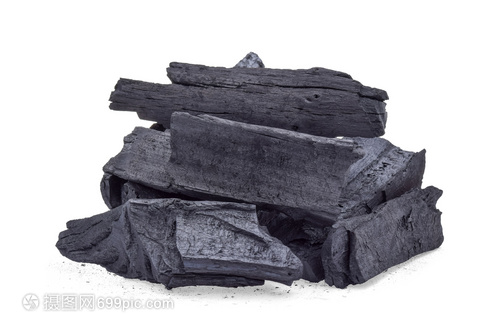 白背景与世隔绝的天然木炭